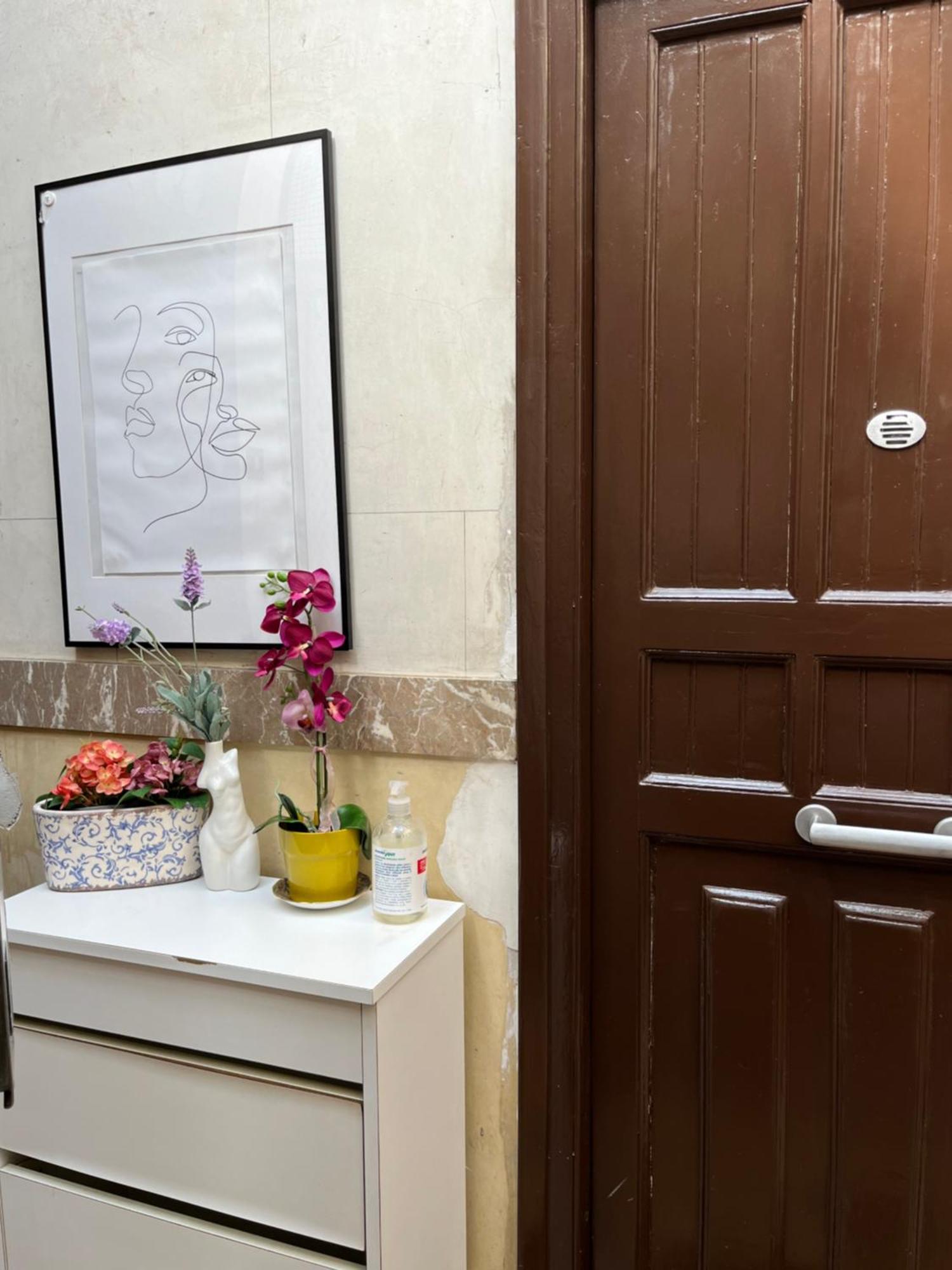 A Nicuzza Hotel Palermo Luaran gambar